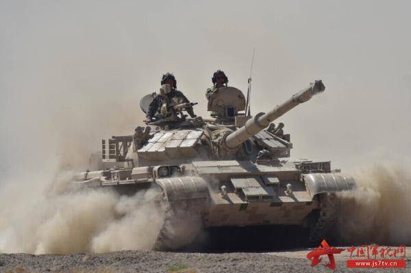 风沙|在大漠“吃土”、敷“风沙面膜”是怎样的体验？