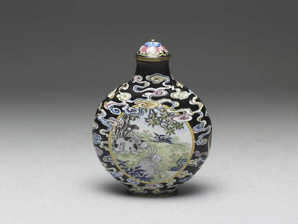 鼻烟壶|台北故宫新展“士拿乎”：方寸间的鼻烟壶与清宫微型艺术