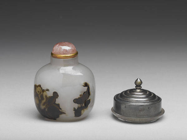 鼻烟壶|台北故宫新展“士拿乎”：方寸间的鼻烟壶与清宫微型艺术