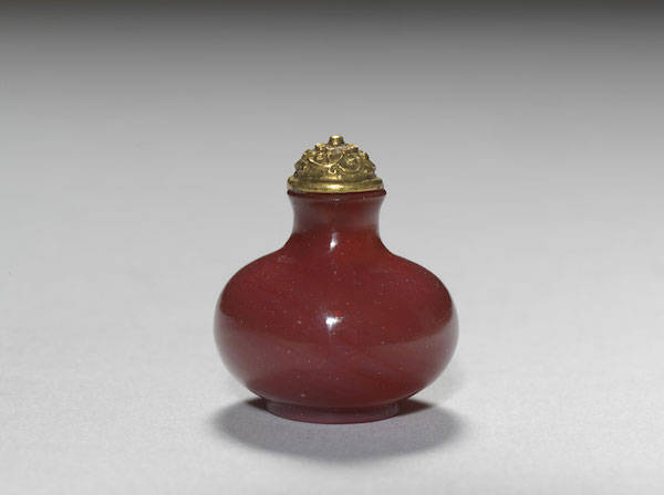 鼻烟壶|台北故宫新展“士拿乎”：方寸间的鼻烟壶与清宫微型艺术