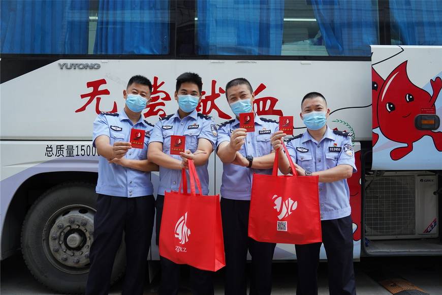 湛江|6年累计献血超10万毫升！湛江边检热血战“疫”