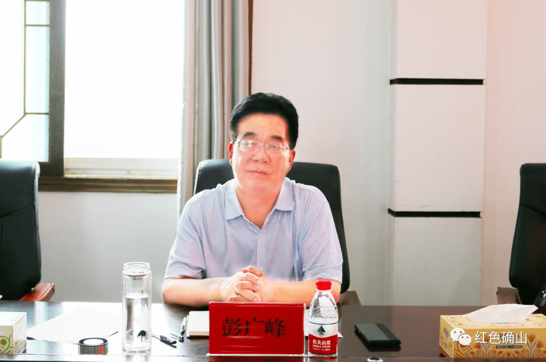 确山县多少人口_确山县财政局石贺伟(2)