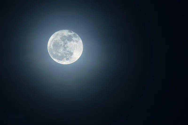晚上的天空叫什么 afb5ec680e584059955c2cb035fb8187.jpeg