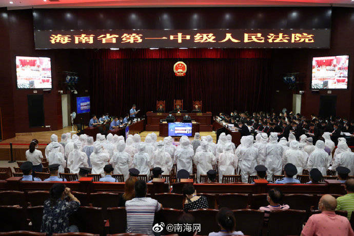 陈先福|公安局原副局长“下海”当黑老大获刑二十五年，并处没收个人全部财产