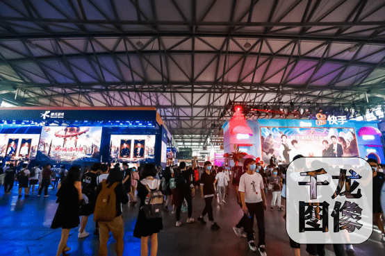 快手|2020ChinaJoy亮点直击：快手全面布局泛娱乐，加速“拥抱每一种次元”