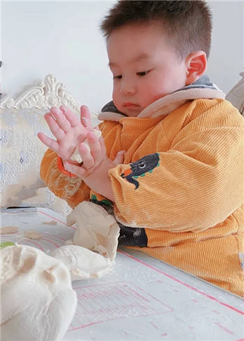 提醒！这几个进食习惯，要帮娃尽早养成！