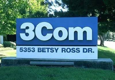 钱伯斯|钱伯斯和扎克伯格，美国两大插刀教主