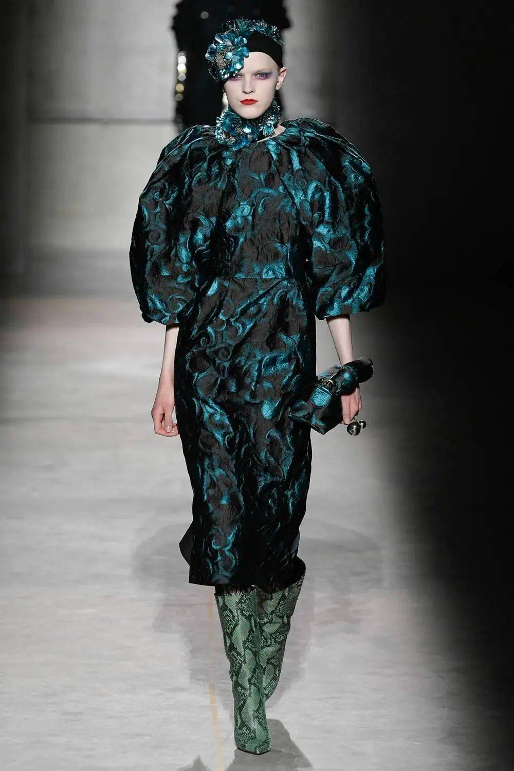 Dries|Dries Van Noten (德赖斯-范诺顿) 2020秋冬高级成衣系列!