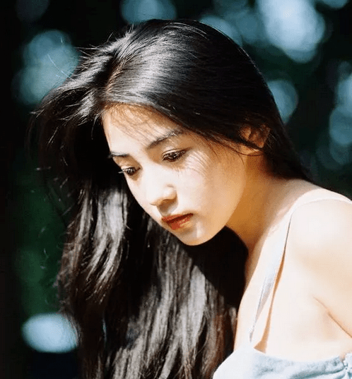 换季|吴昕、林允睡前都在用的懒人超爱保养品，一次性解决换季皮肤敏感、泛红、脱皮...