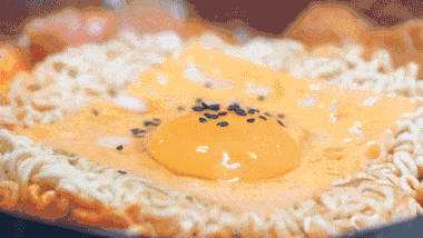 中国|中华美食千千万，为什么中国人却对泡面情有独钟？