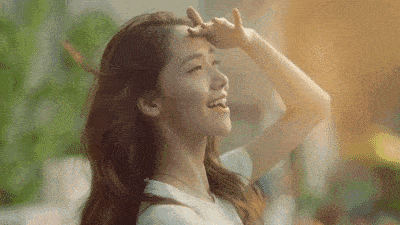 肌肤|欧阳娜娜和张子枫的少女护肤法，原来是我们向往的护肤植物学~