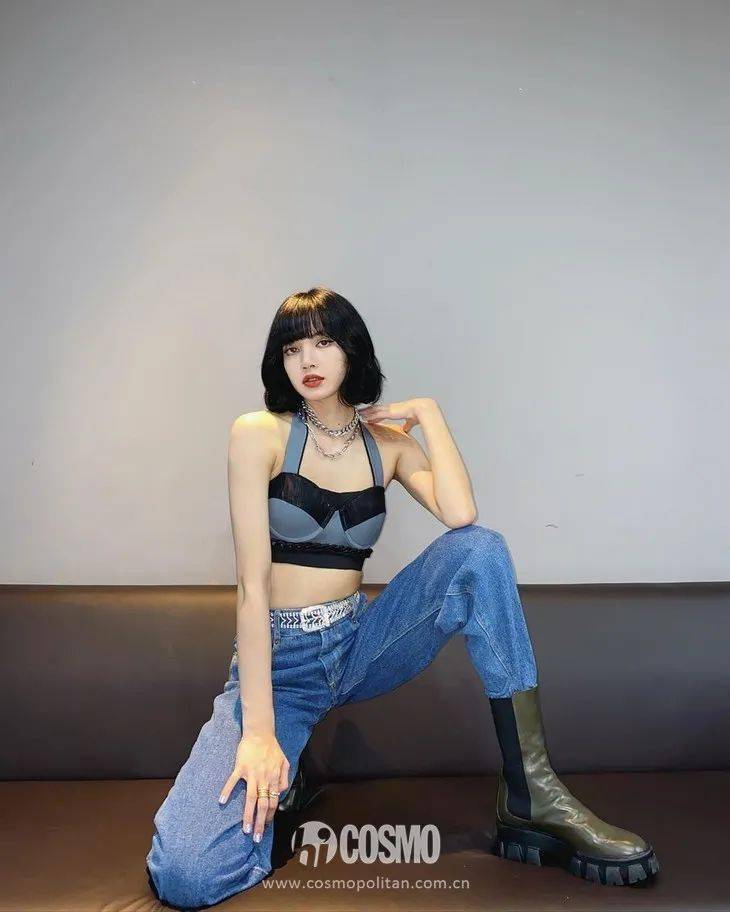 皮靴|时髦办 | 敢在夏天穿皮靴算什么,娜娜美岐的皮衣更带劲儿