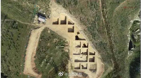 遗址|山西发现石城墙！与石峁遗址相似