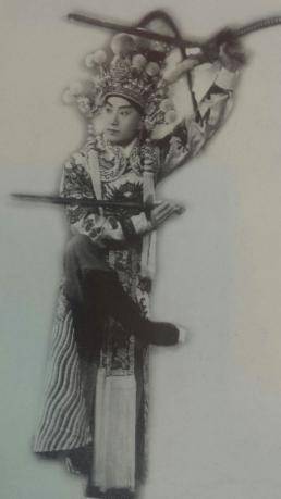 王珮瑜|跟王珮瑜一起观舞台上的三国风云