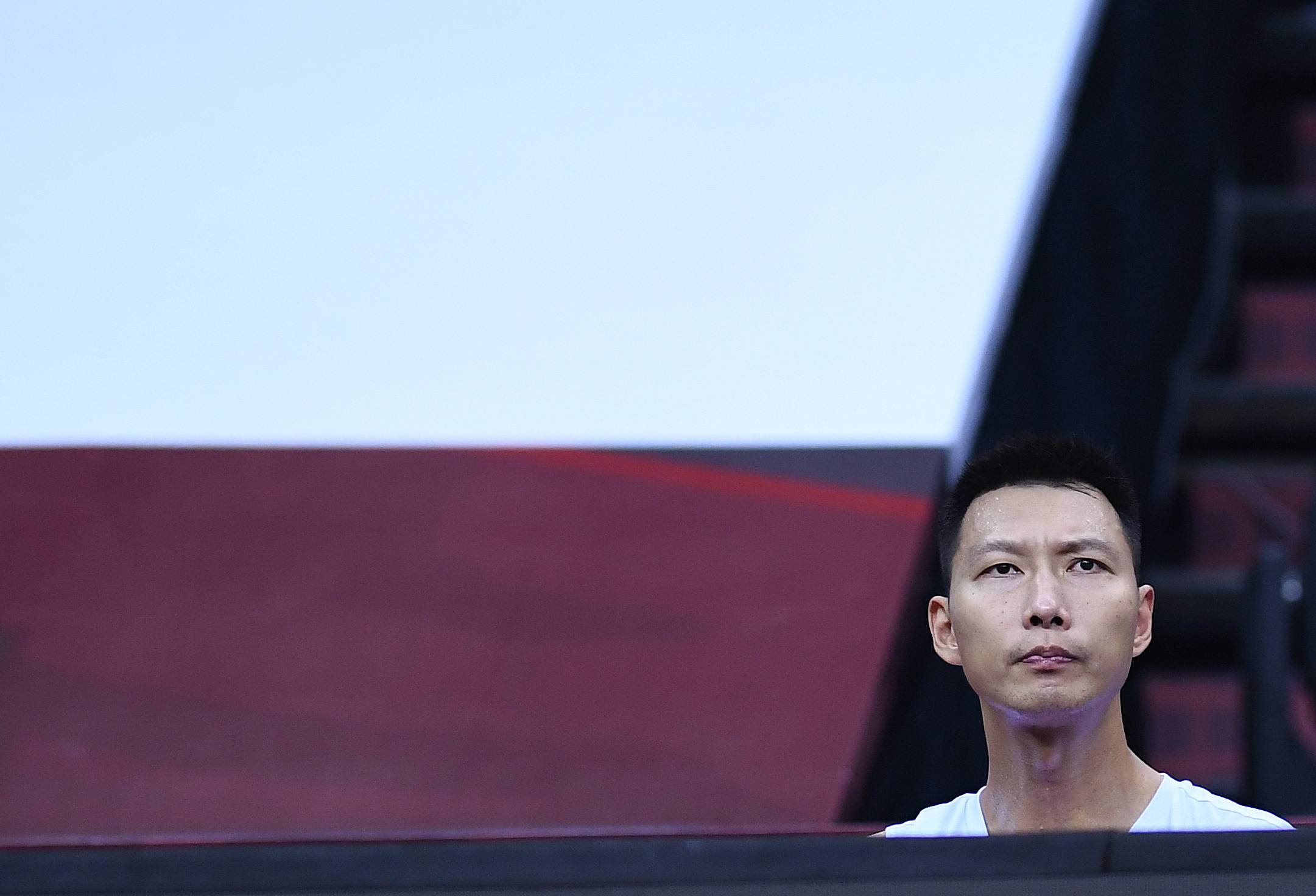 易建|篮球——CBA联赛总决赛：广东东莞银行队备战