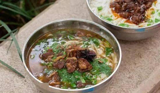 热带雨林|还好吃！【逛吃】西双版纳不仅美