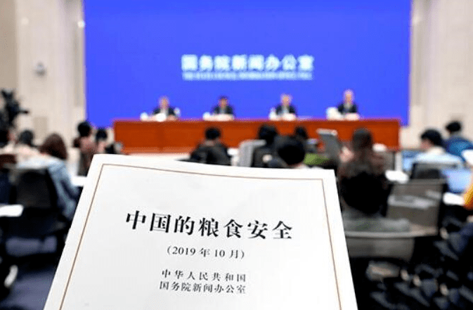 各国人均粮食_中国人均粮食数据图(3)