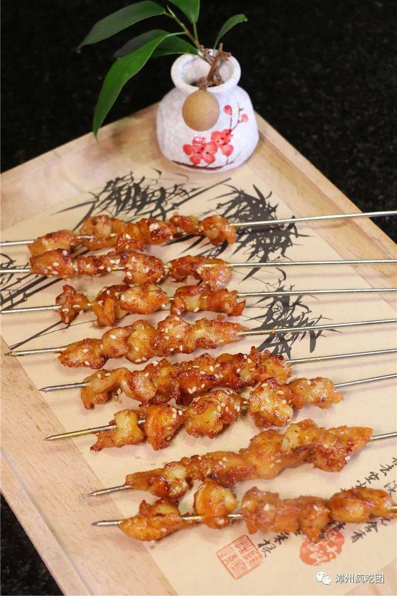 肉汁|我在漳州侨村里吃烧烤！东北烧烤超强阵容！特权价+送酒！晚餐夜宵安排！