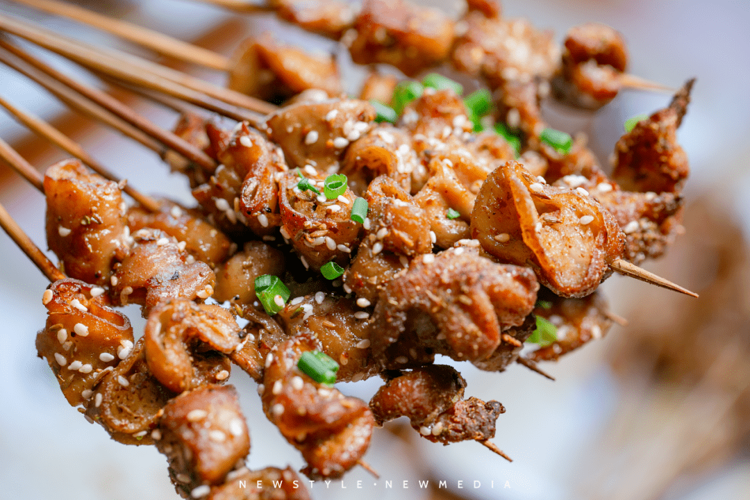 羔羊肉串|烧烤界“扛霸子”木屋烧烤又开新店！5.8折撸串喝酒