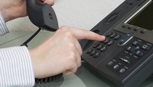 激励|财说| 亿联网络变脸术：业绩考核指标说变就变，股东减持套现近8亿