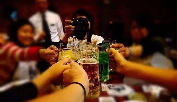 酒局江湖过招,看出你是将才还是帅才!