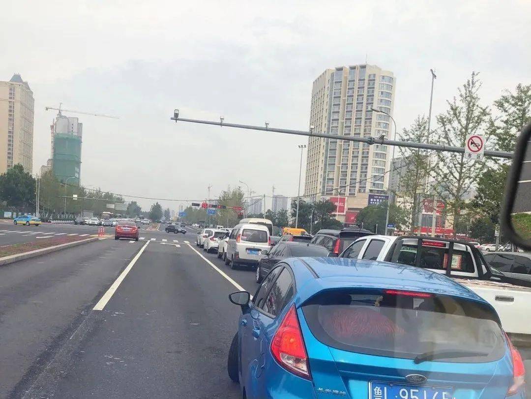 市民随手拍 曝光不文明