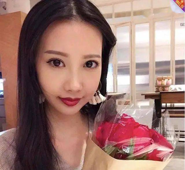 加油！30岁香港歌手抗癌8年，癌细胞已扩散全身
