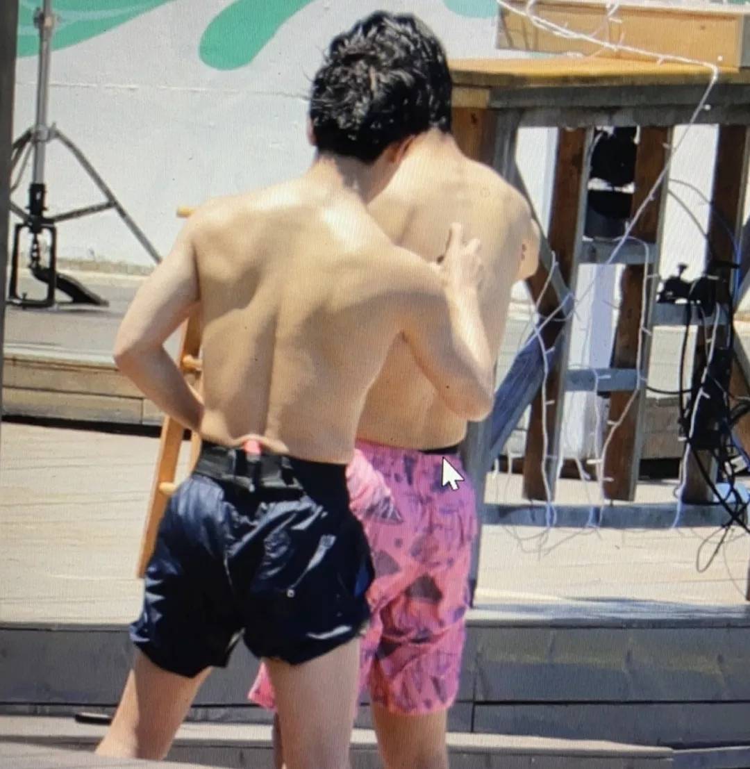 修护|难怪美成一道光 李佳琦可不是假白