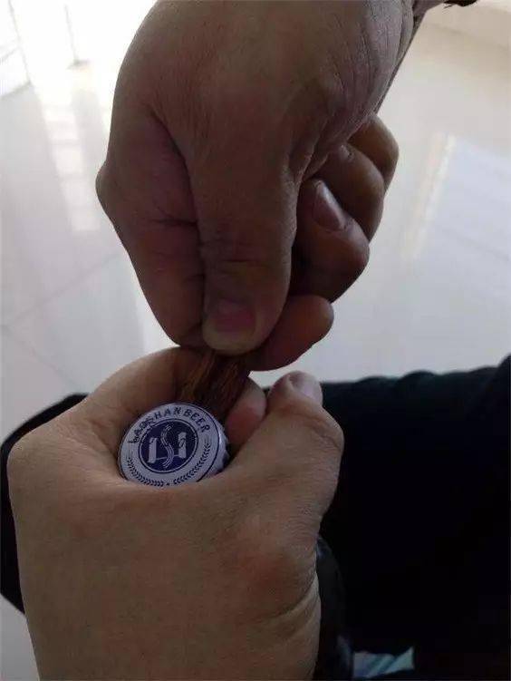 改造|这样改造变得实用多了！一次性筷子用一次就丢好浪费