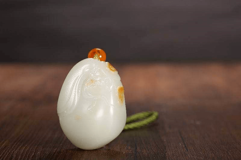 天价|2210万成交！这块天价籽料，火了！