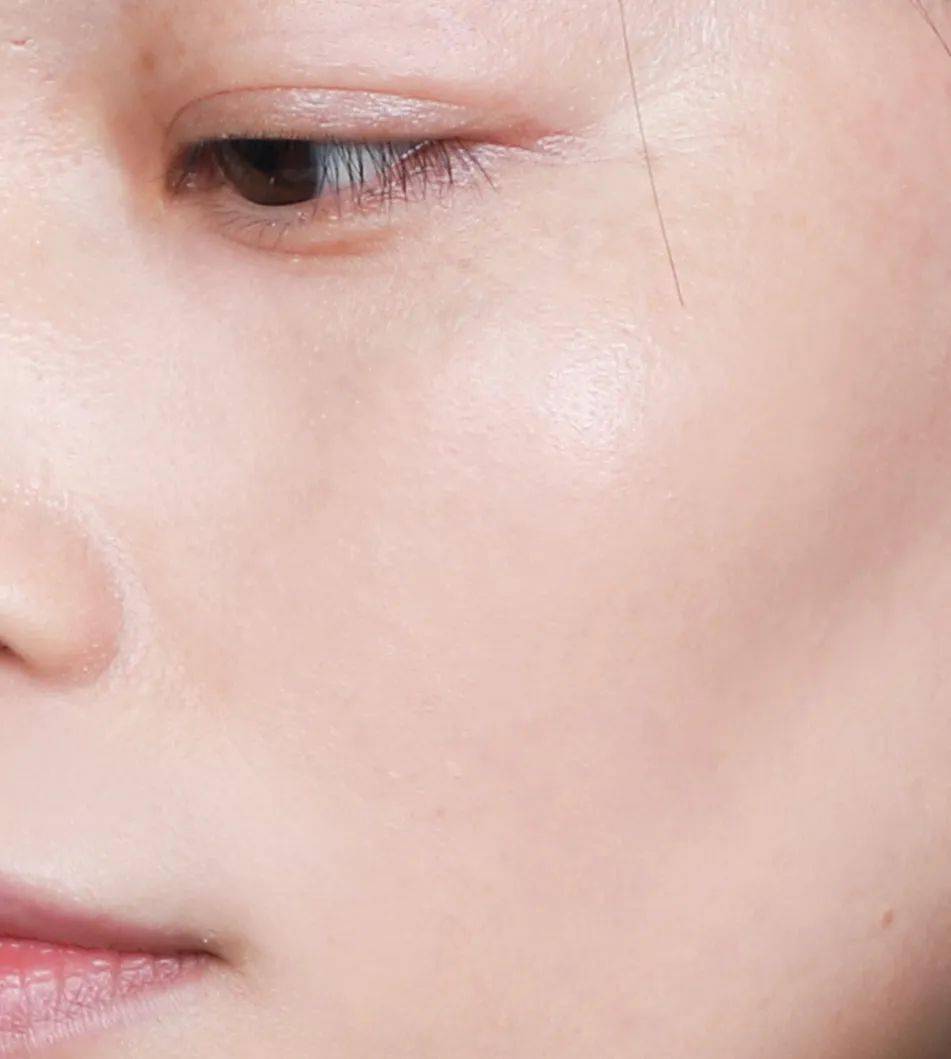 纪梵|贵妇气垫测评2.0 | 900块的大佬输太惨了吧！！