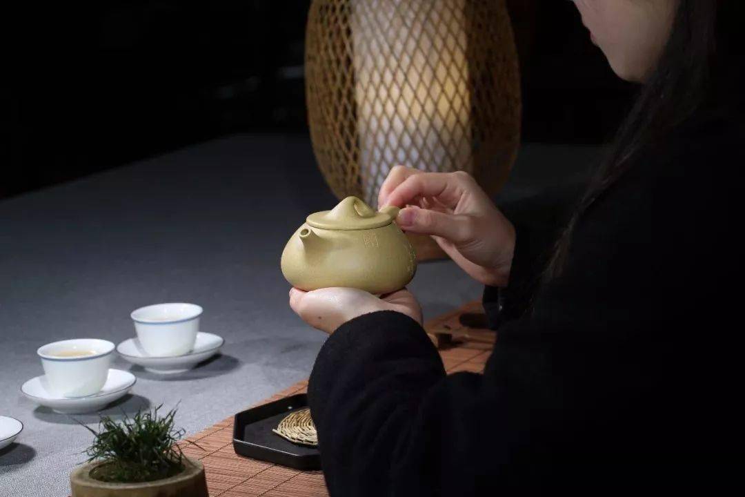 紫砂壶|高手泡茶更香的秘密是……