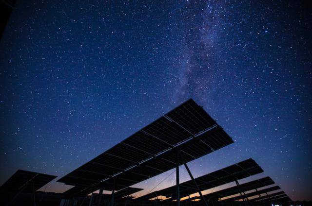 李振国|对话〡解码2000亿隆基帝国