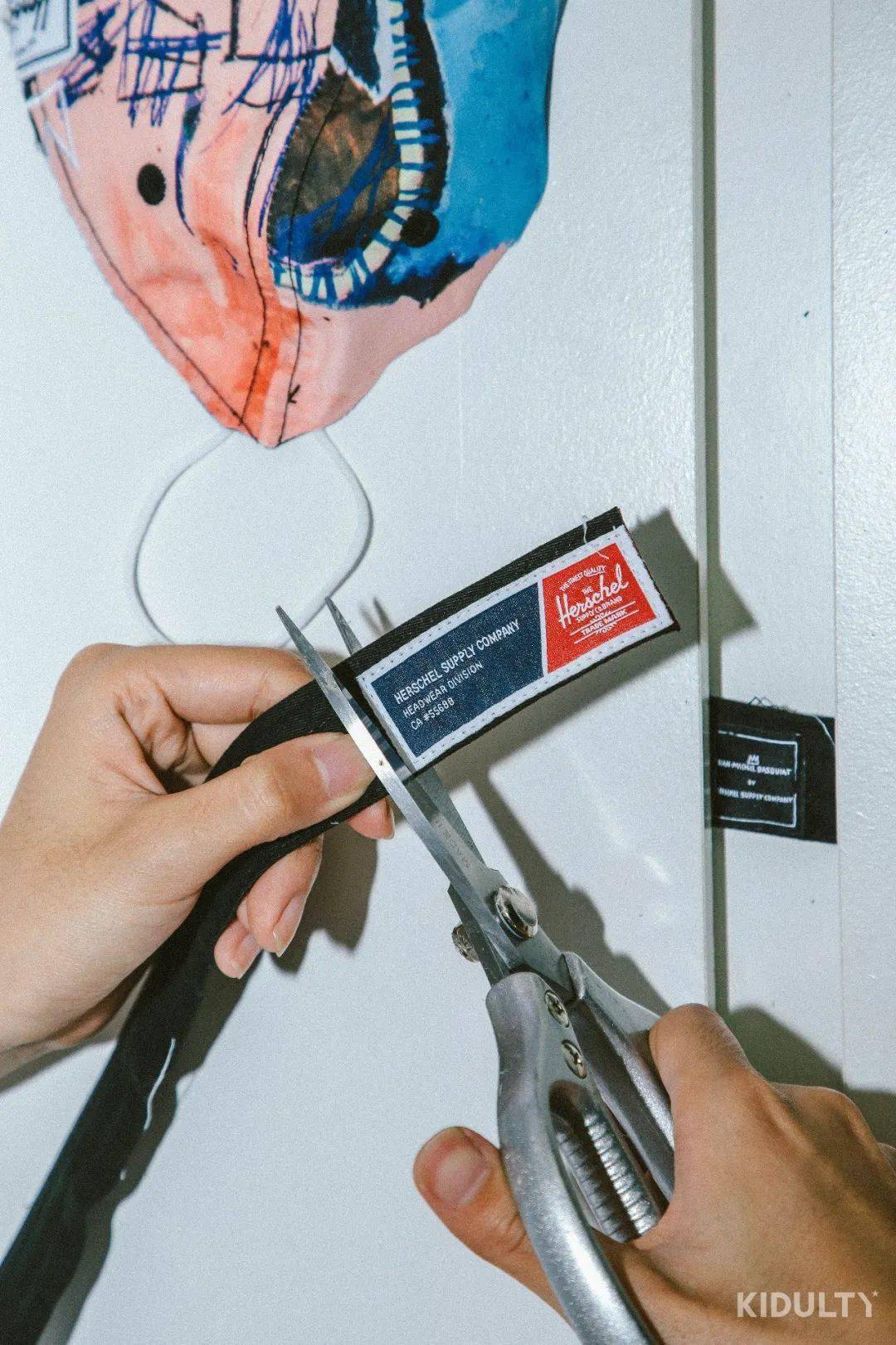 Off-White|Off-White 口罩太贵，就是你现在不戴口罩的原因？