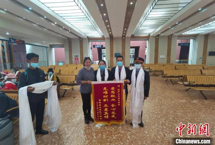 内地|西藏18名先心病患儿乘火车赴内地接受手术治疗