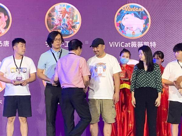 ViViCat|ViViCat喜获“玉猴奖” 2020年度十佳新锐动漫IP