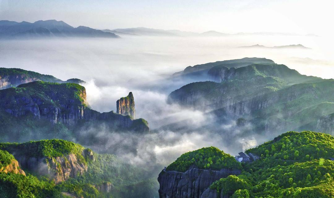 中国必去十大景点排行榜:文化瑰宝与自然奇观