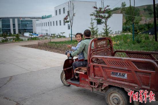 宁夏|家门口的小康路