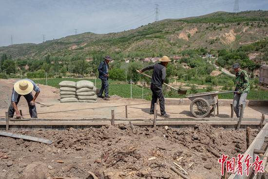 宁夏|家门口的小康路