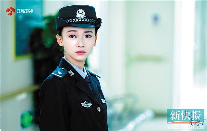 女警|吴谨言演女警:“终于有机会管制聂远了”