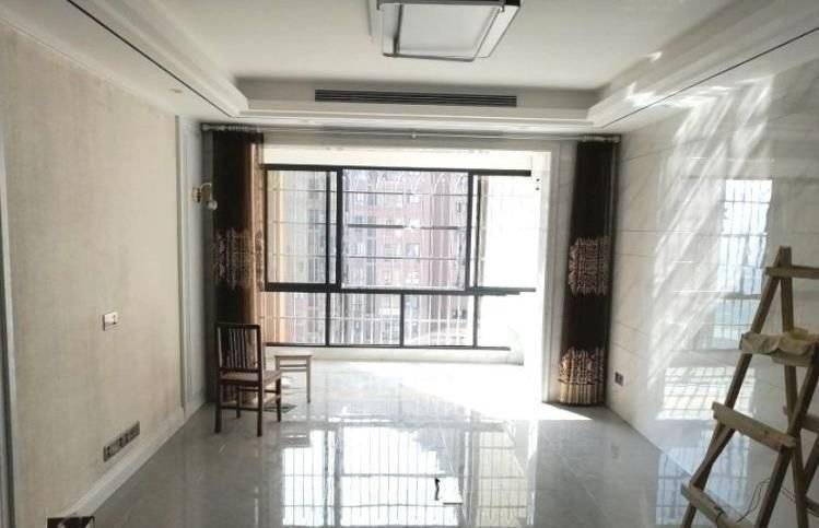 阳台有必要做防护网么 110ef027bac9442a9f3bb97f5eaf5e88.jpeg