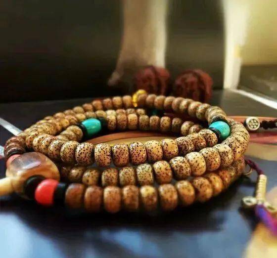 珠子|手串的搭配变迁，是我逝去的青春......