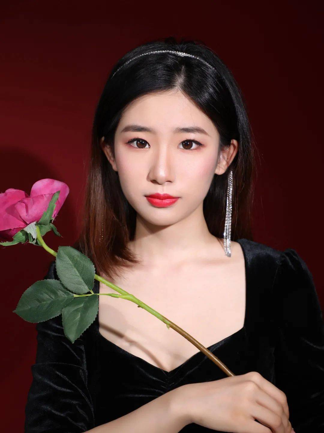 成功|素人改造|让你约会成功“换头”的妆容,全教给你们!