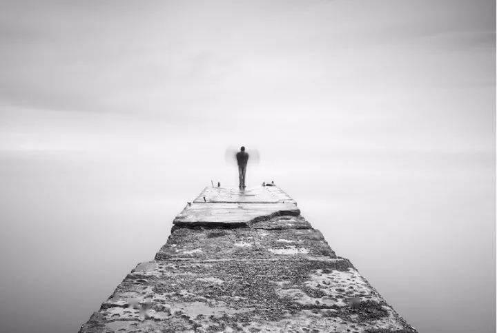 什么样的生活是极简生活 1b88b24535f441808dee7e255aab5dcf.jpeg