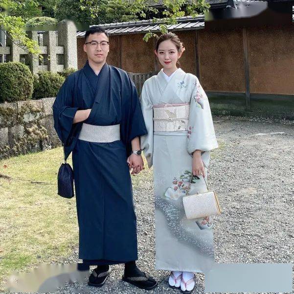 珠宝|七夕大型撒糖现场，9对真实情侣的爱情故事比偶像剧更好看