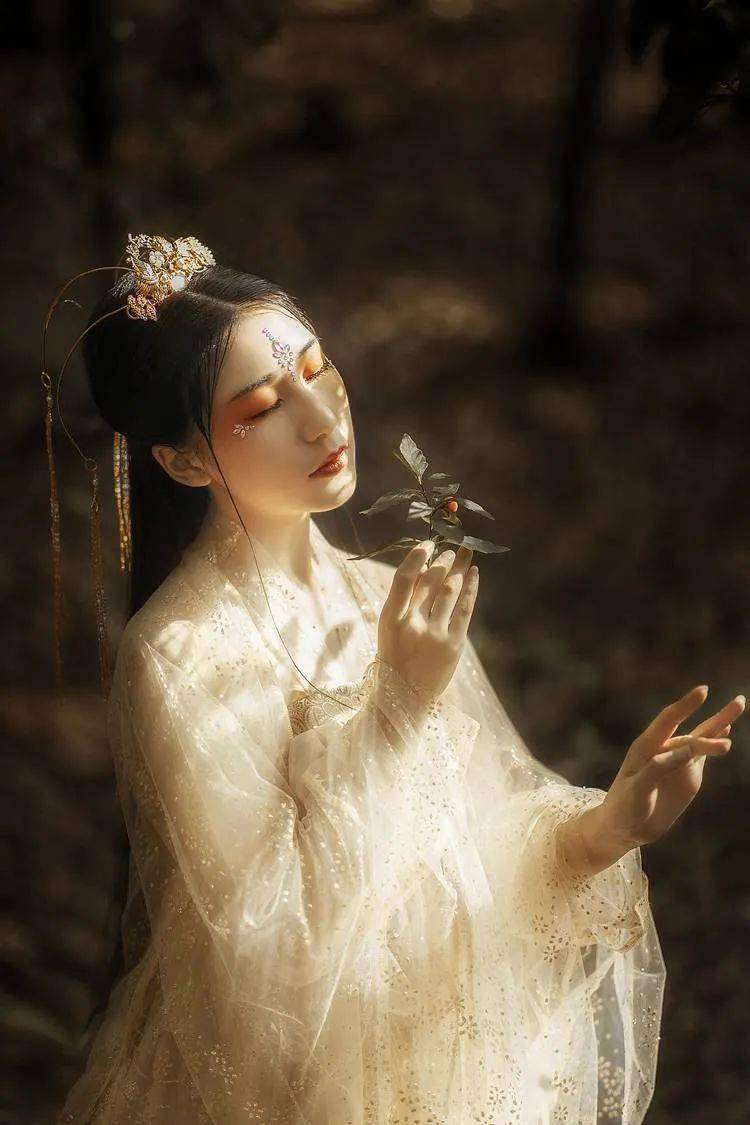 严选|七夕送礼翻车了?现在来看还不晚!