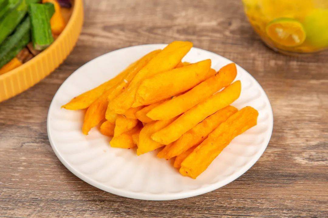 口感|12种口味征服你挑剔的味蕾！帮你扔掉垃圾食品！健康营养的综合果蔬脆