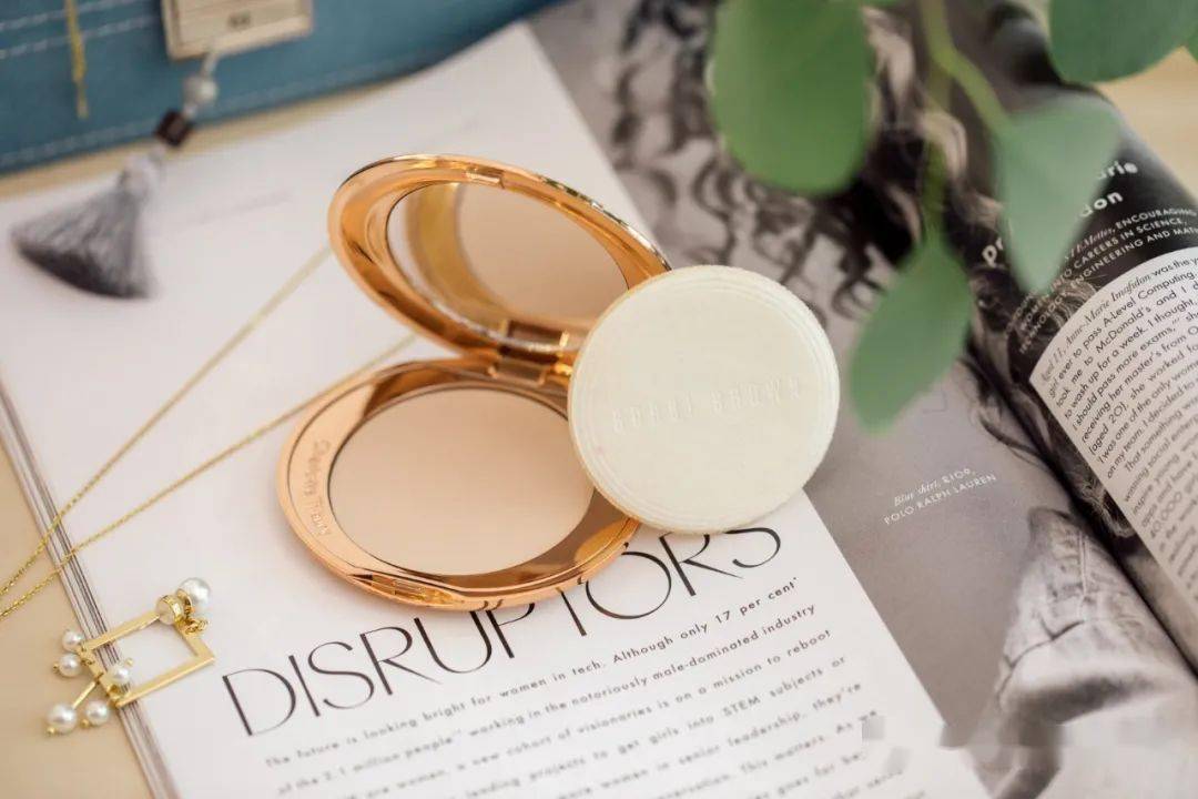 双肩包|四年了,我终于找到了好看耐用的完美双肩包!