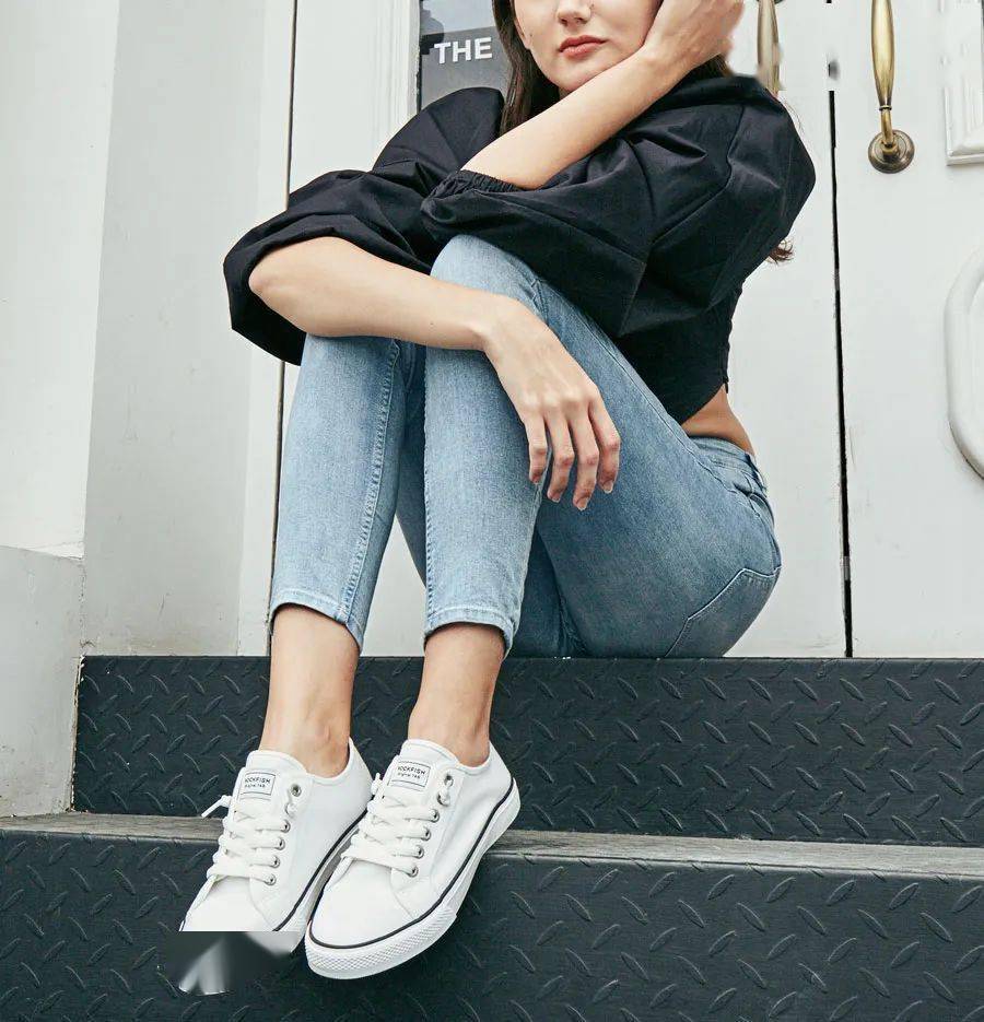 小白|超级团 | 英国帆布小白鞋，不怕水，不怕脏，不用系鞋带