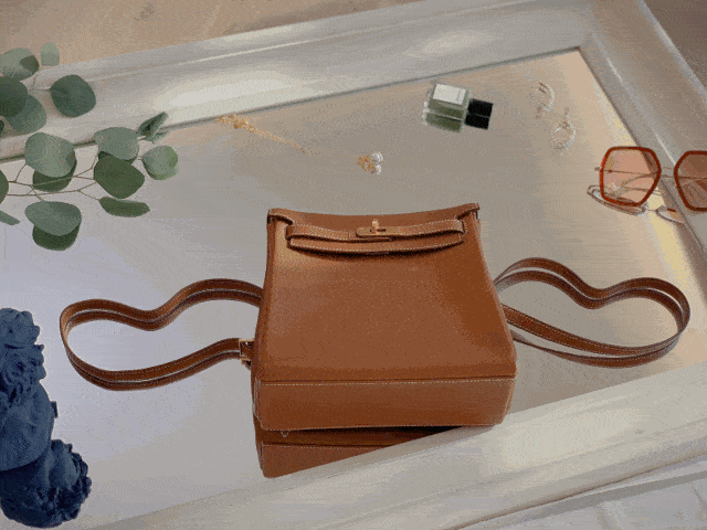 双肩包|四年了,我终于找到了好看耐用的完美双肩包!